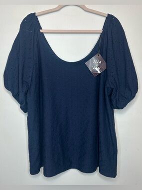 Ava & Viv Eyelet Blouse Women's Size 2X Blue Elastic Sleeve Plus Size NWT